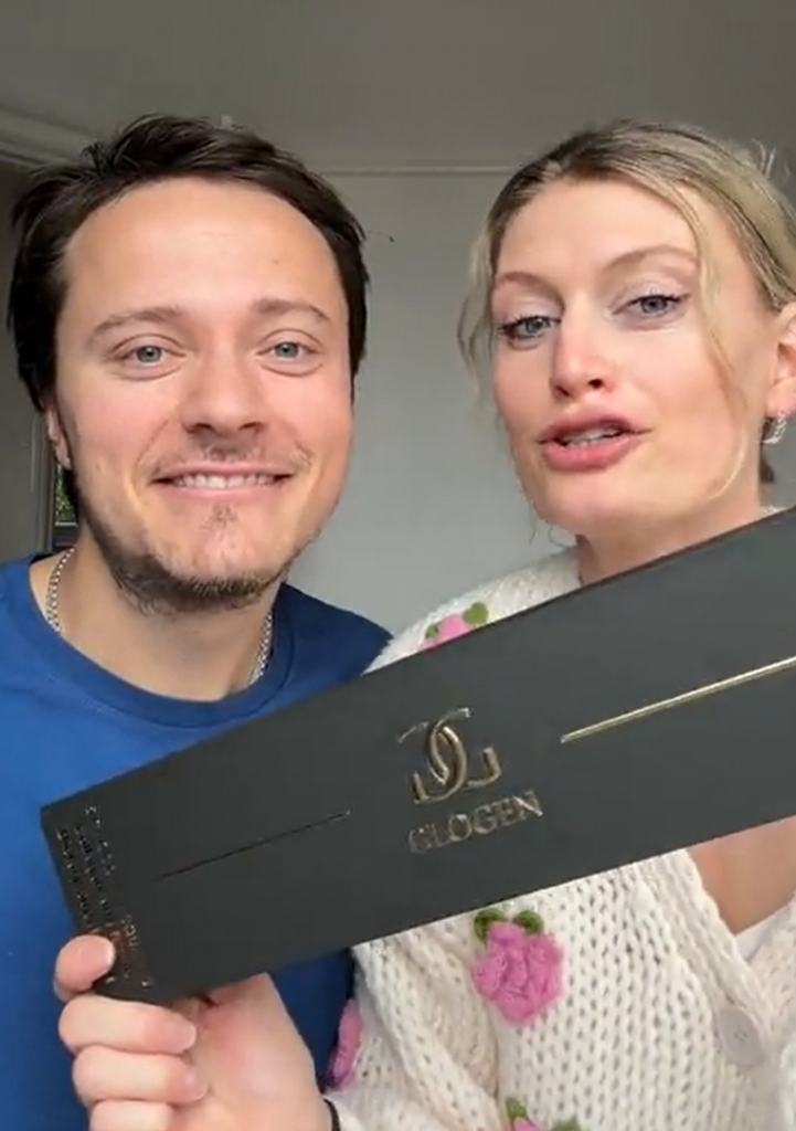 Chocolatier 21 Couple still photo